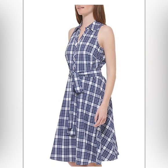 Plaid flowy shirt dress with tie waist - Picture 2 of 8